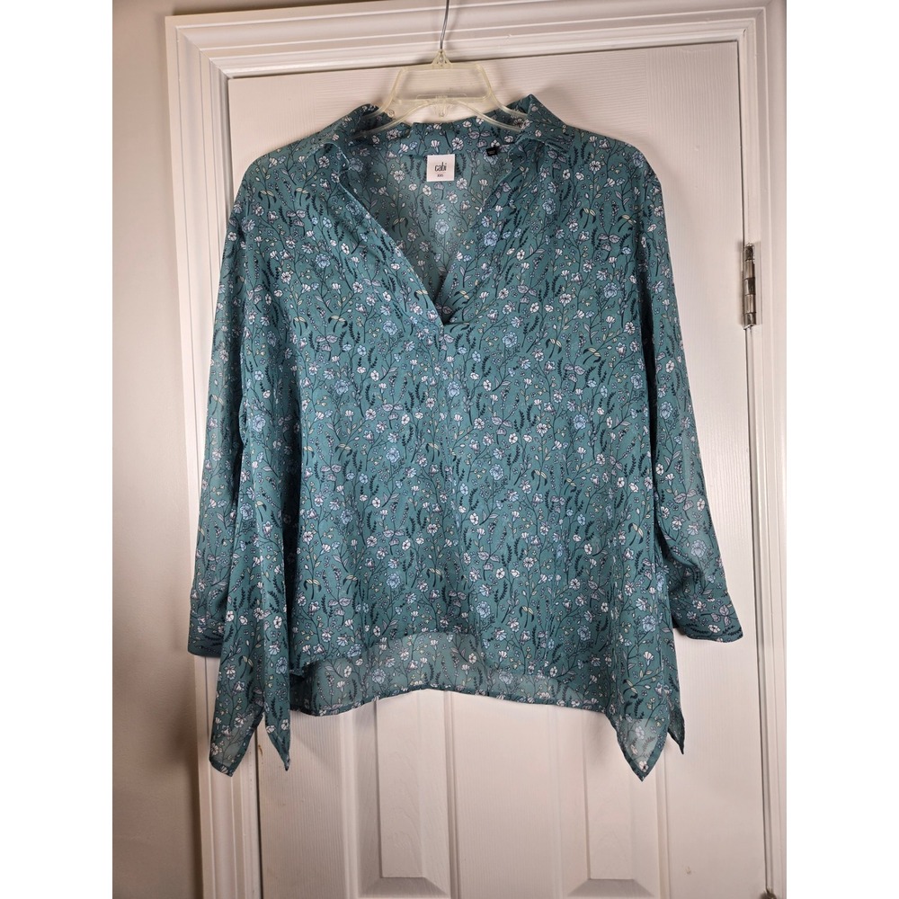Cabi Teal Blue Floral Split V-Neck High-Low Blouse XXS Relaxed Fit Resortwear